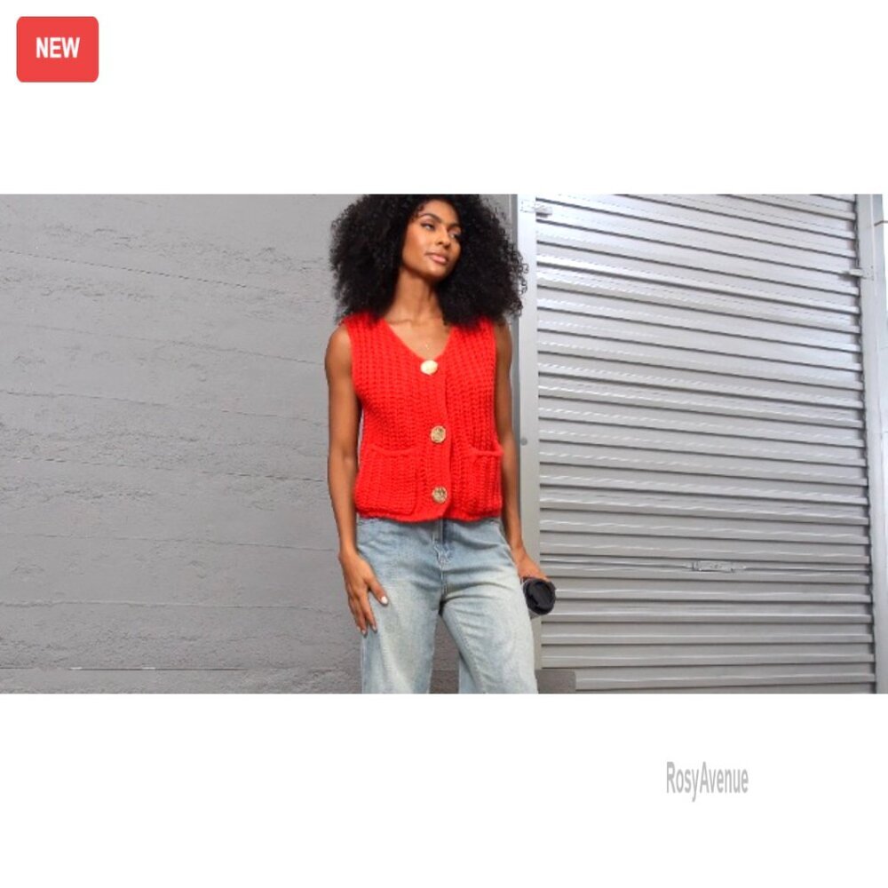 Sleeveless Cropped Knit Cardigan Chunky Crochet Sweater Vest with Pockets - Picture 7 of 7